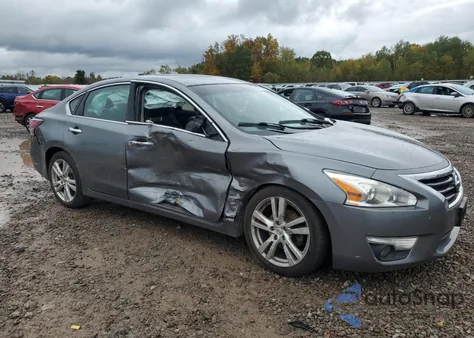 2015 Nissan Altima 3.5S z USA, uszkodzony, nr VIN 1N4BL3APXFC487329